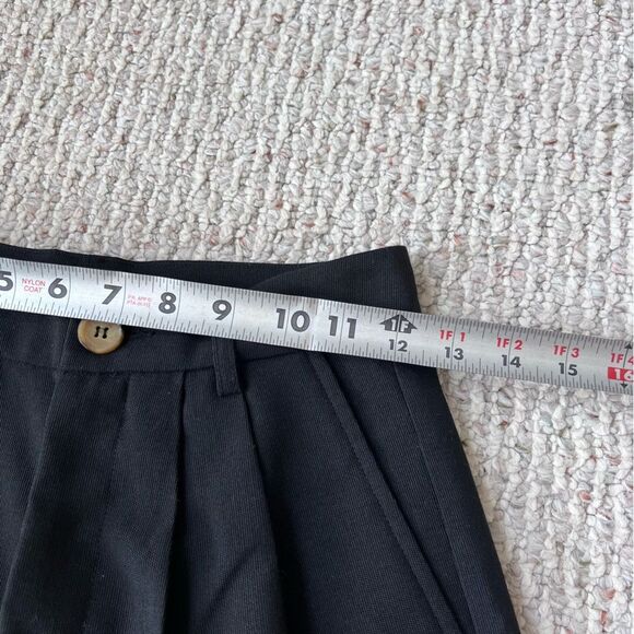 Anine Bing Carrie Black Short NWT - Picture 8 of 16